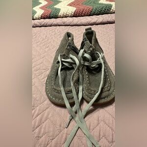 Livie and Luca Stylish Gray Kids Boots